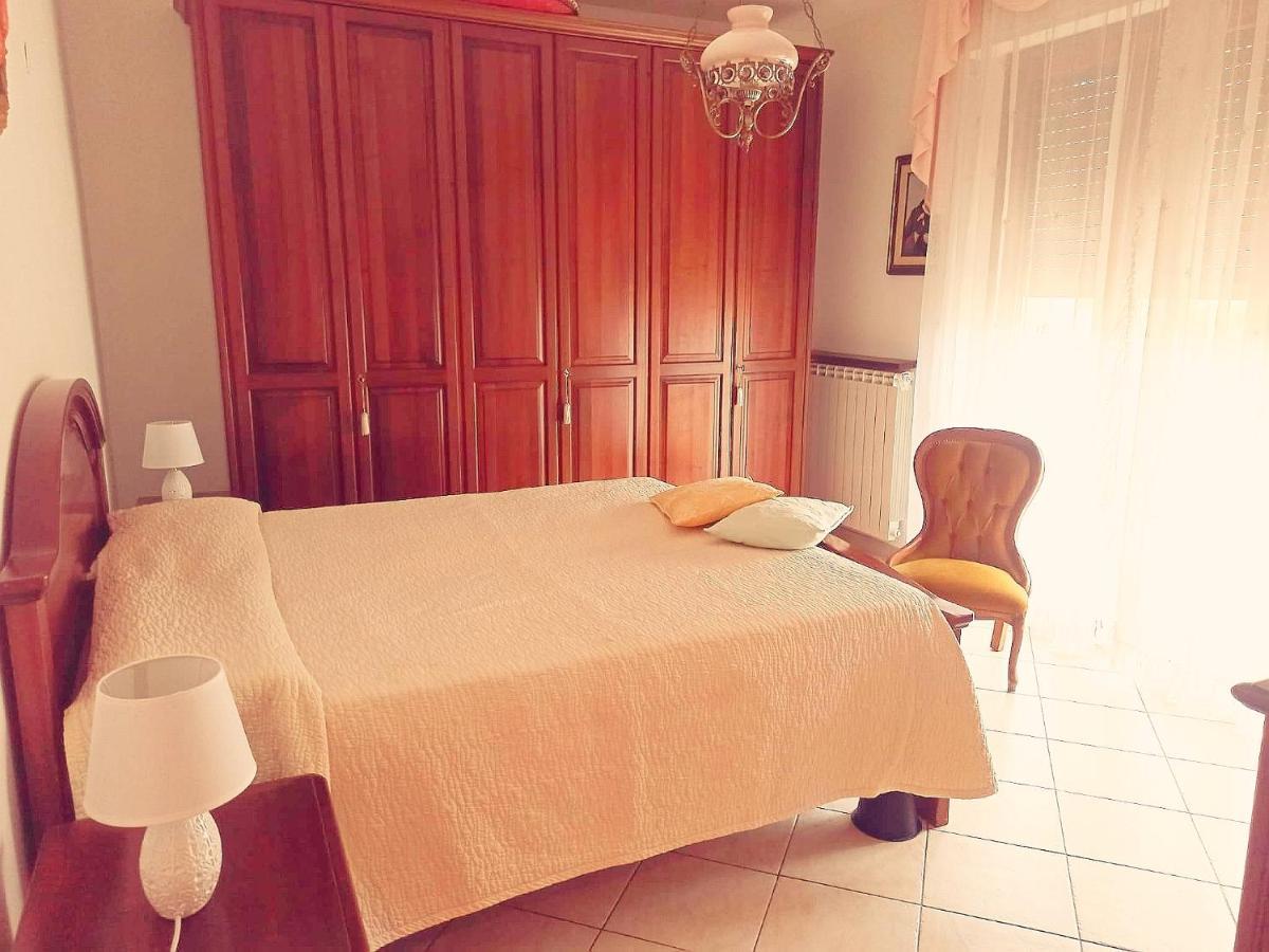 Apartamento Il Tulipano San Bartolomeo Al Mare Exterior foto