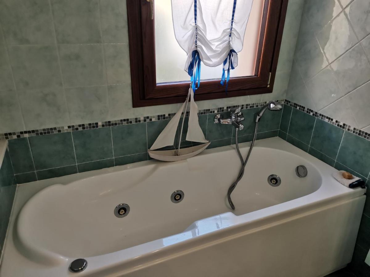 Apartamento Il Tulipano San Bartolomeo Al Mare Exterior foto